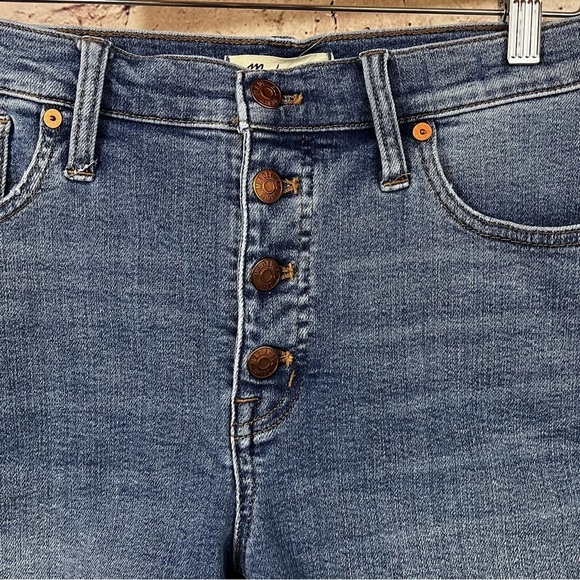 Madewell Button Fly Denim Shorts NWOT - Picture 3 of 11